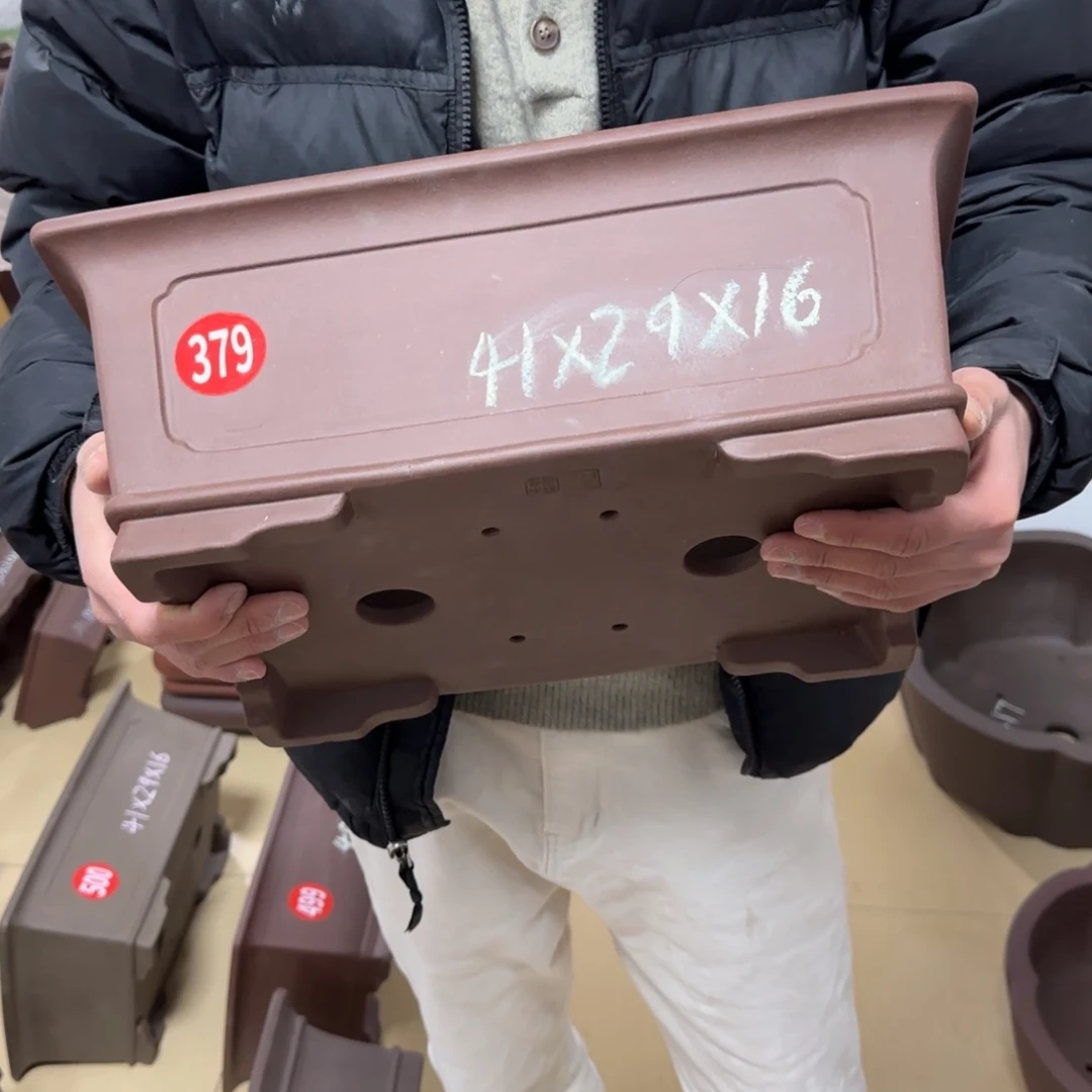 紫砂花盆呜呜呜呜