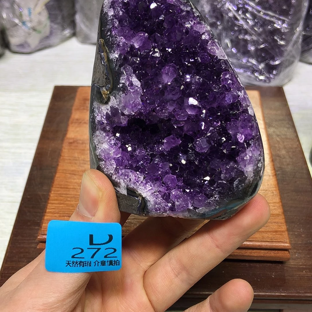 紫晶大型摆件（非配饰）未镶嵌