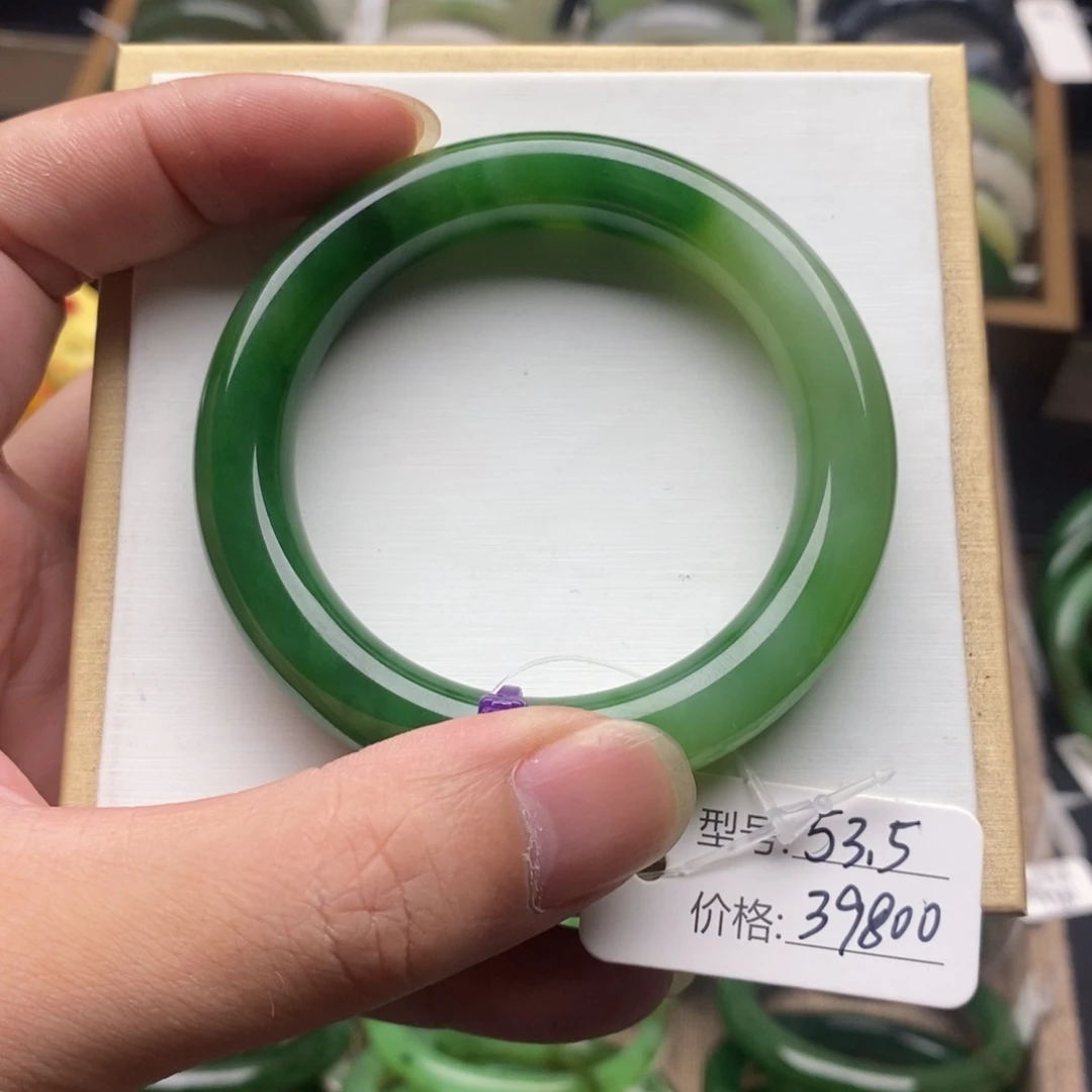 和田玉（碧玉）手镯未镶嵌