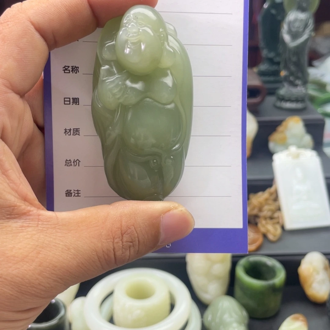 颈饰未镶嵌和田玉