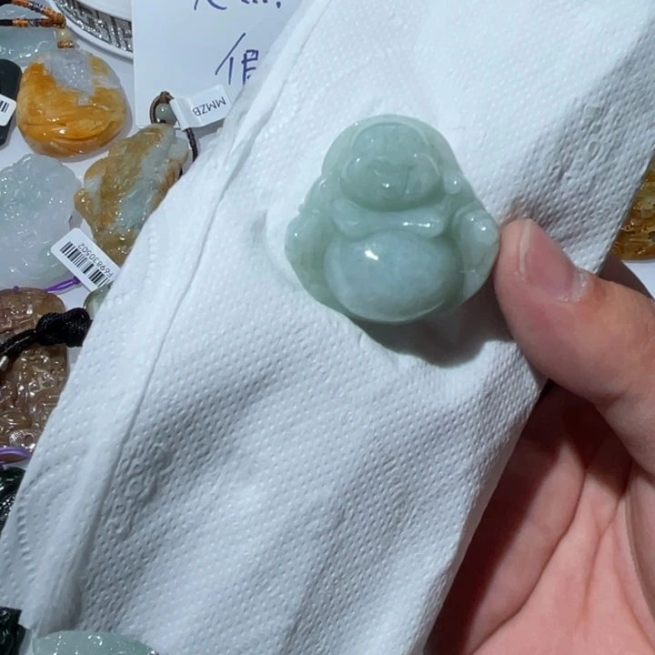 翡翠颈饰未镶嵌天然