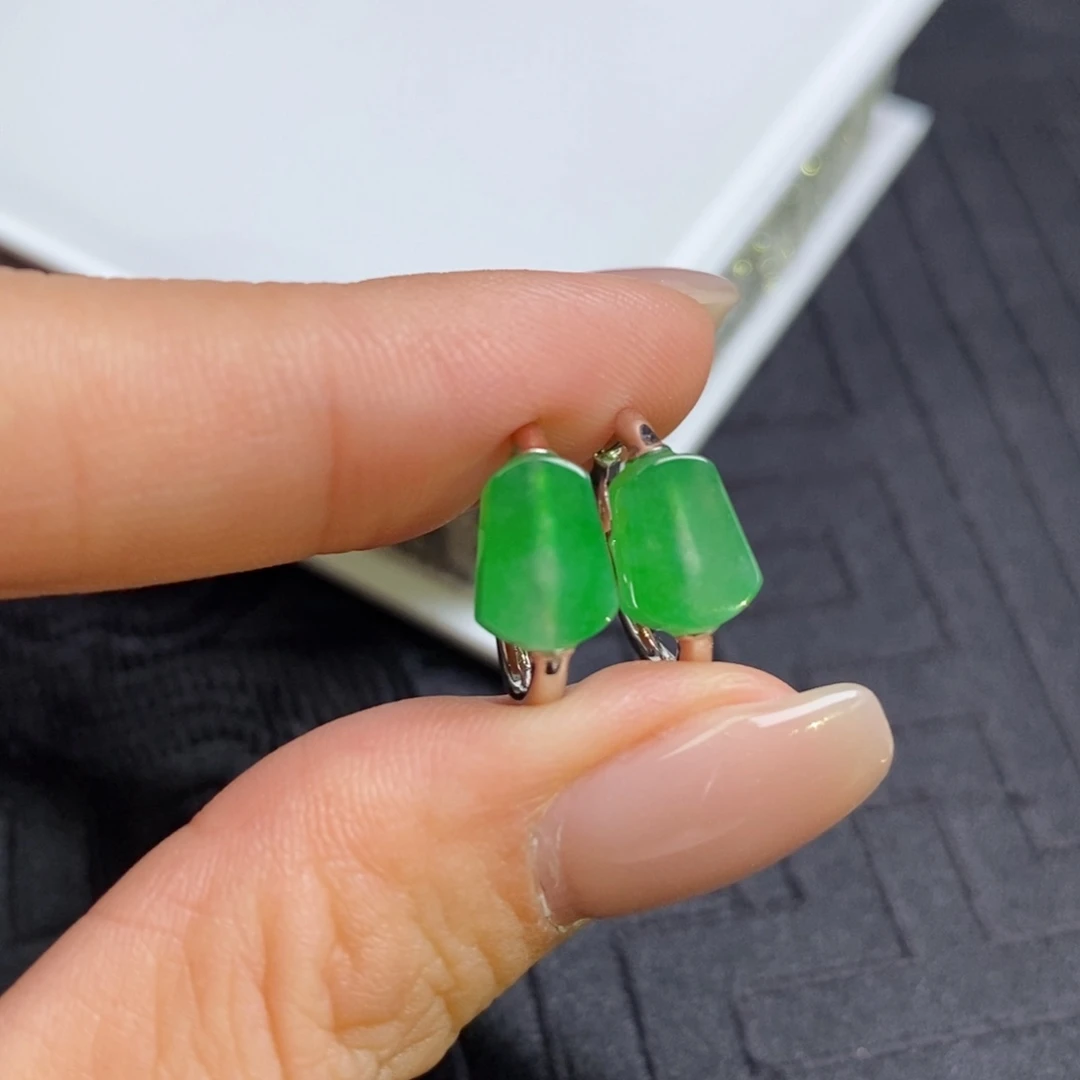 翡翠未镶嵌耳饰阳绿方糖耳包