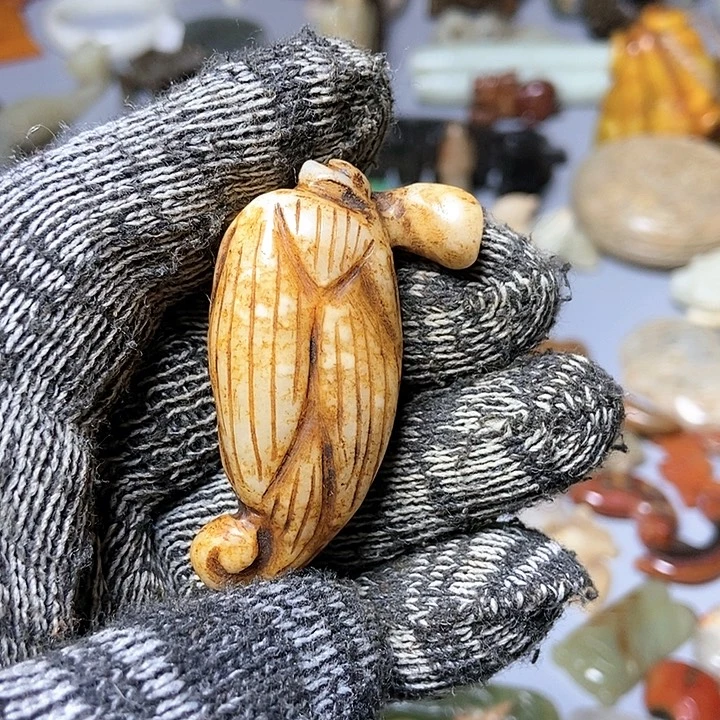 和田玉未镶嵌颈饰81