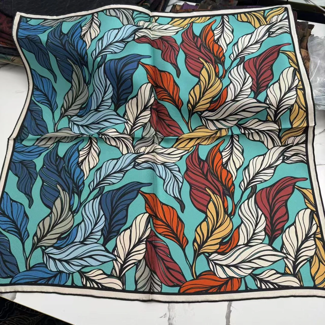 丝纡--一叶之秋  桑丝菱粗斜纹双面桑蚕丝65*65方巾围巾