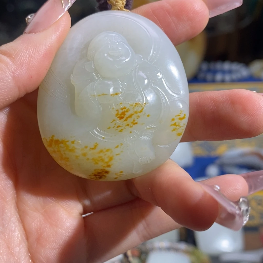 土***孙和田玉未镶嵌颈饰