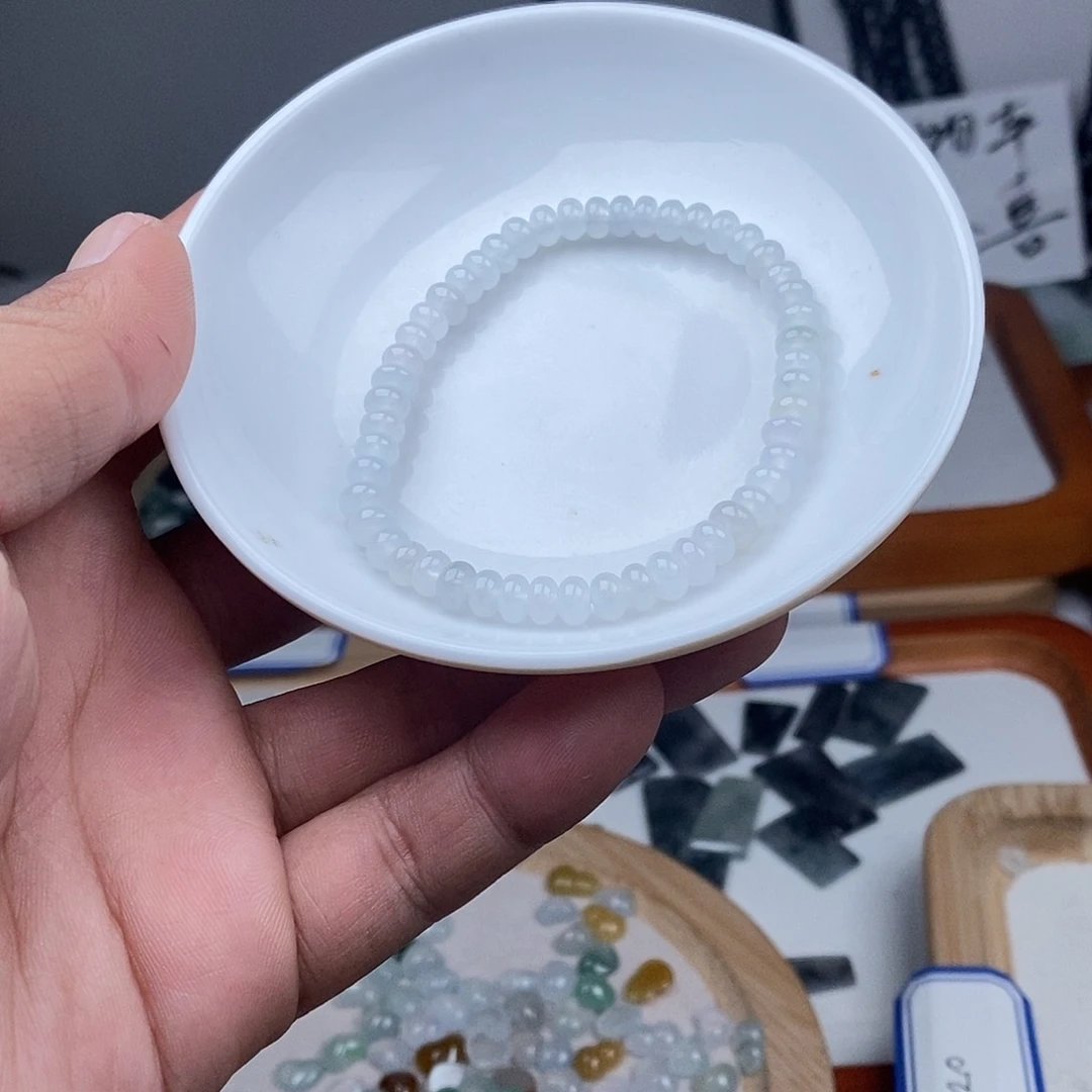 翡翠颈饰未镶嵌冰鼓珠手串