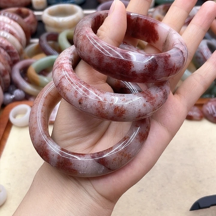 石英质玉圈口齐全未镶嵌