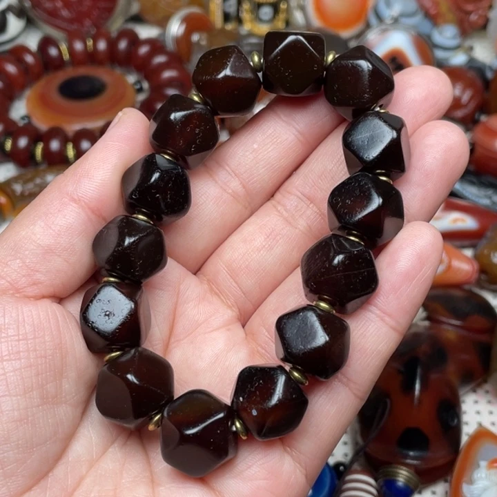 凯***尔玛瑙/玉髓未镶嵌颈饰