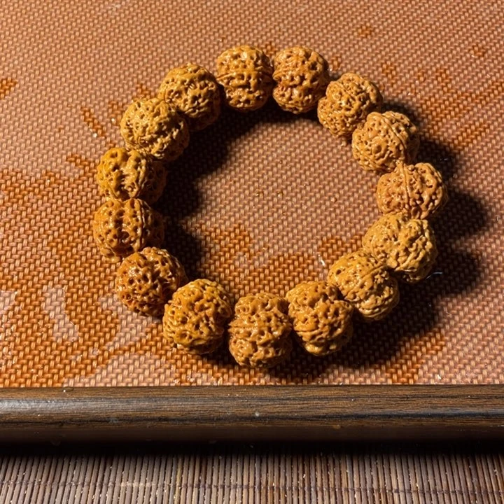 吊坠金刚菩提24姜黄皮古龙大梅花