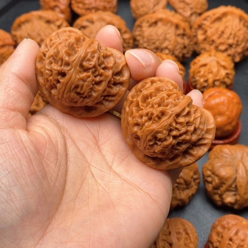 【闪购商品】文玩核桃把件阿*~宫灯