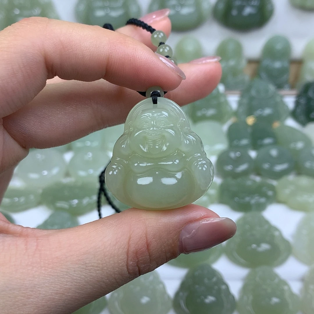 【闪购商品】颈饰未镶嵌和田玉