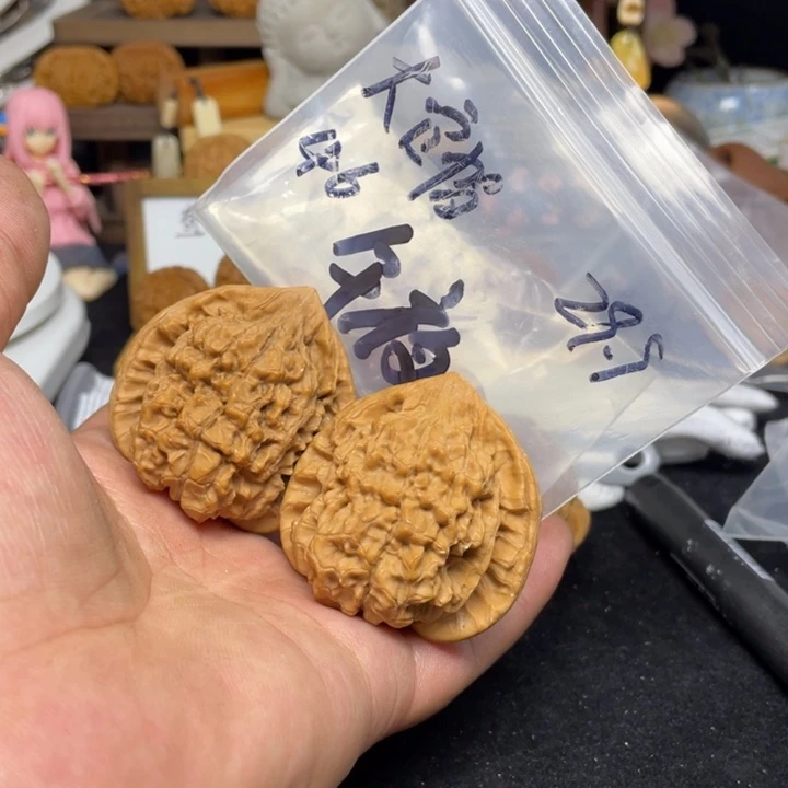文玩核桃把件午***狼官帽