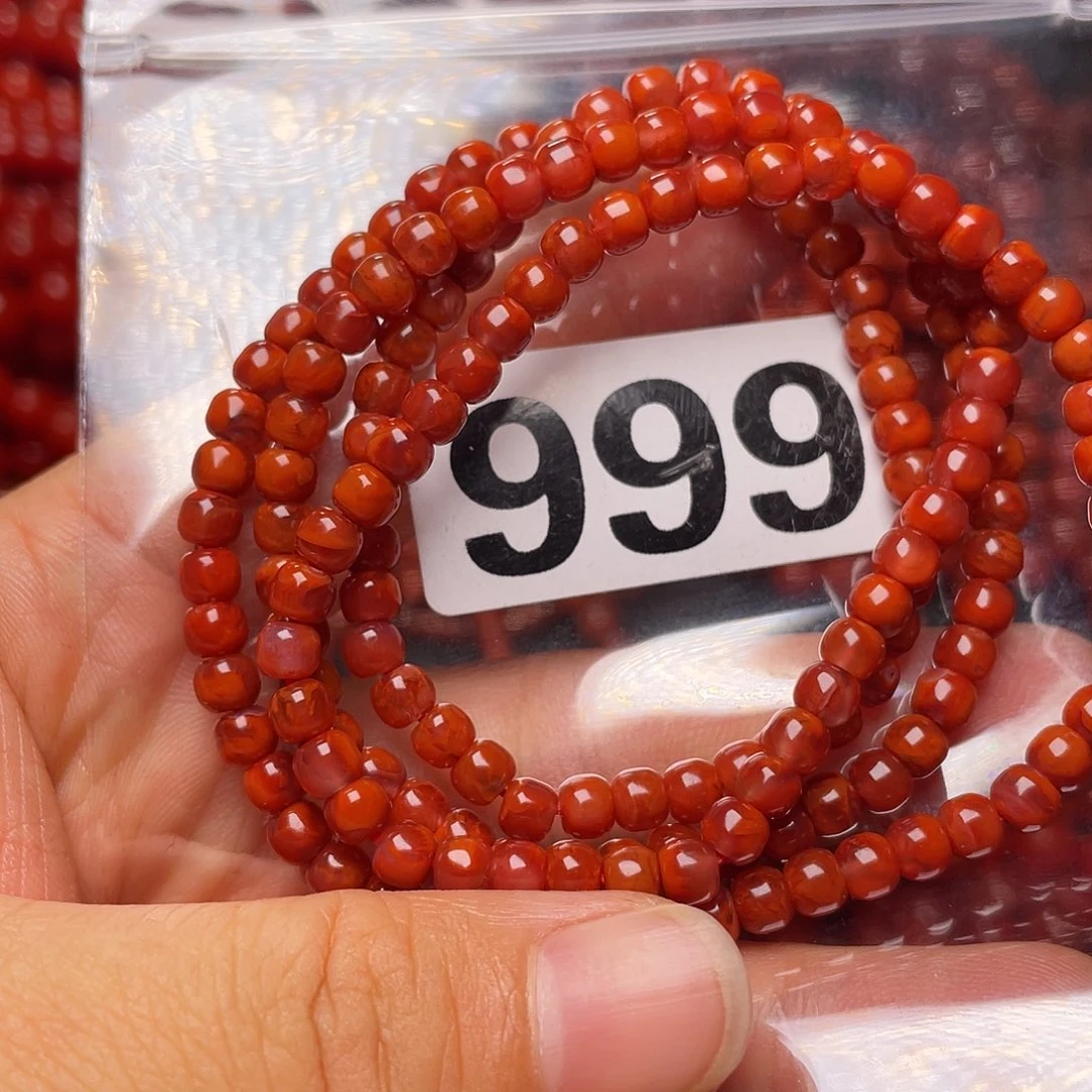 小****南红玛瑙未镶嵌手链