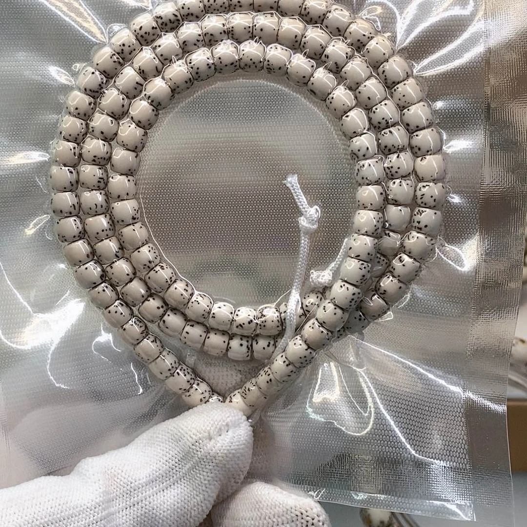 星月菩提手串小*原白河豚直切65，88米