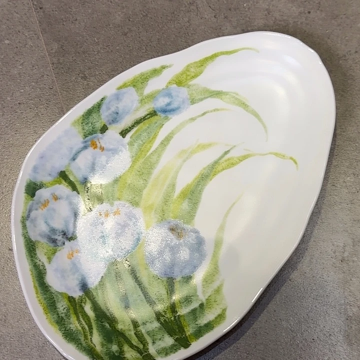 盔***盔景德镇陶瓷艺术研究