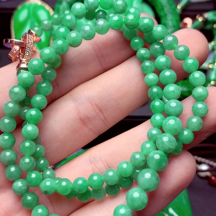 翡翠未镶嵌毛衣链