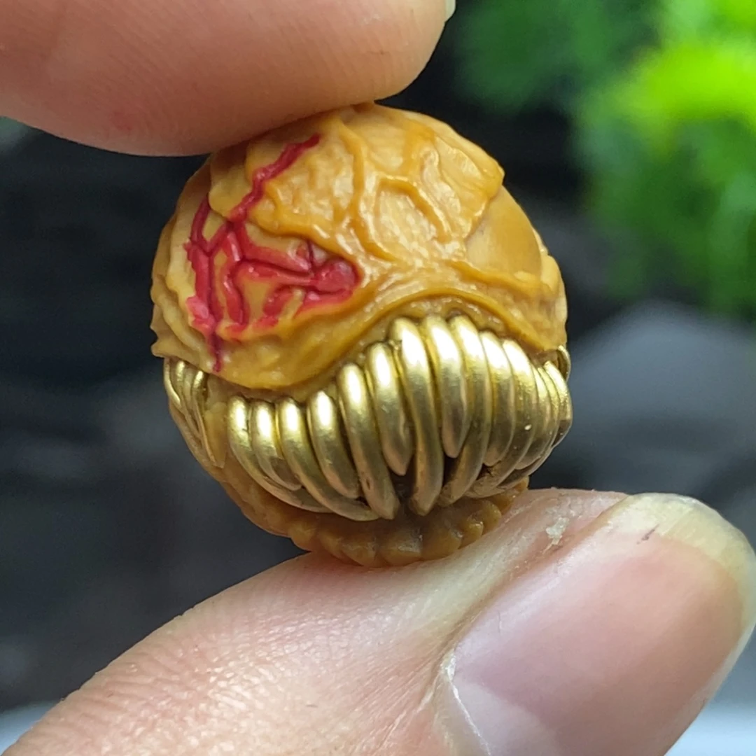 猴头核桃吊坠毒液重工