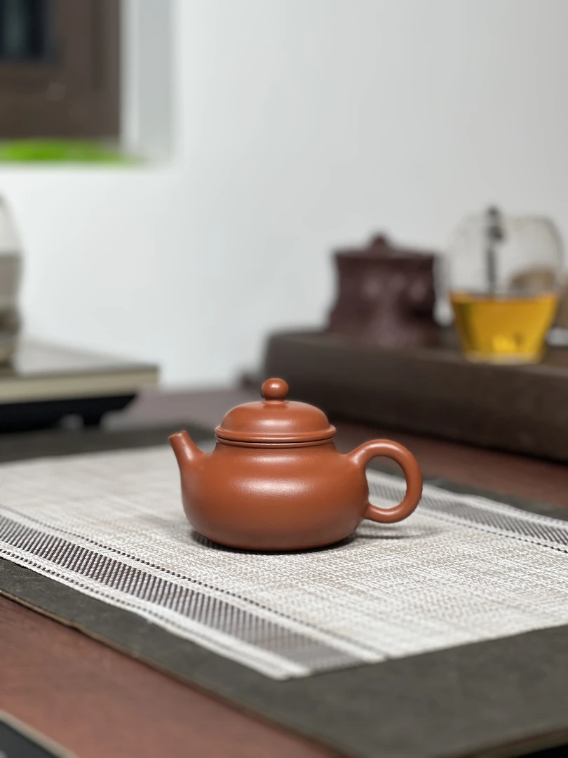 原矿赵庄朱泥容天壶170毫升半手工（微瑕）正宗宜兴紫砂茶壶219