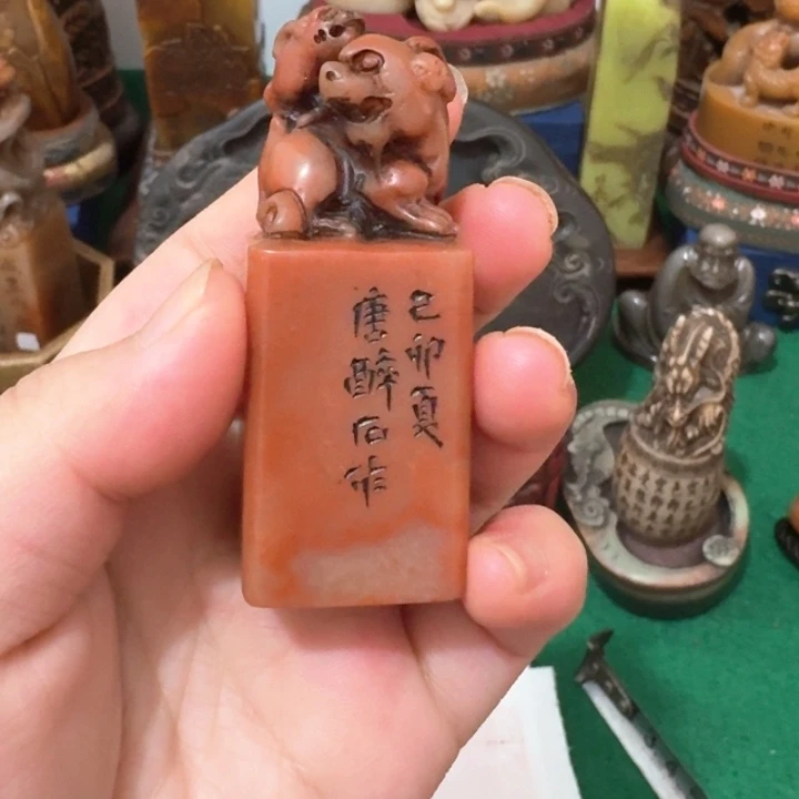 石材l****h手工艺品