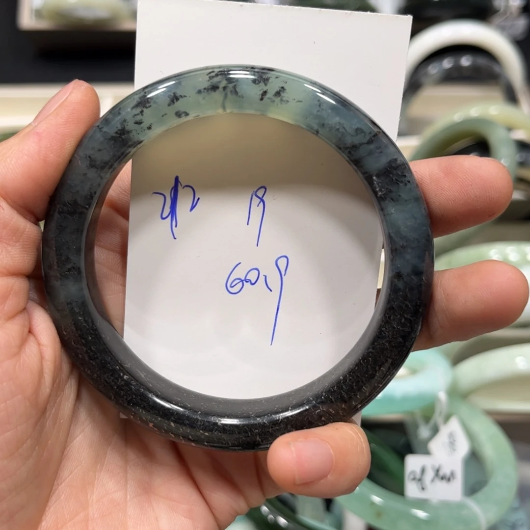 蛇纹石玉手镯未镶嵌J****g