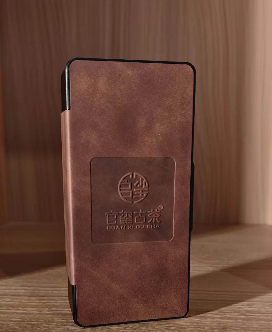 官玺古茶   2025年春易武冷水河普洱茶生茶64g*1盒