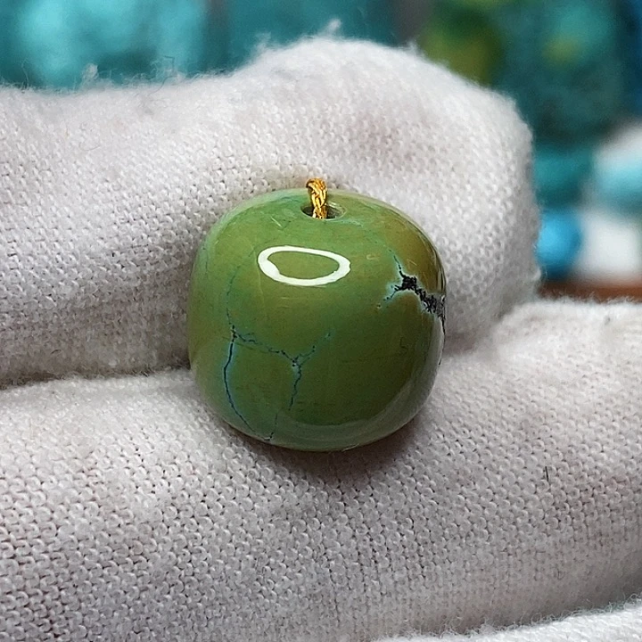 未镶嵌绿松石天然原矿 带武汉地大证书