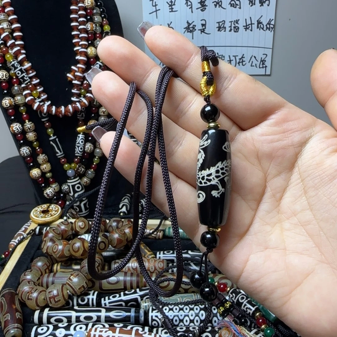 玛瑙/玉髓合金颈饰