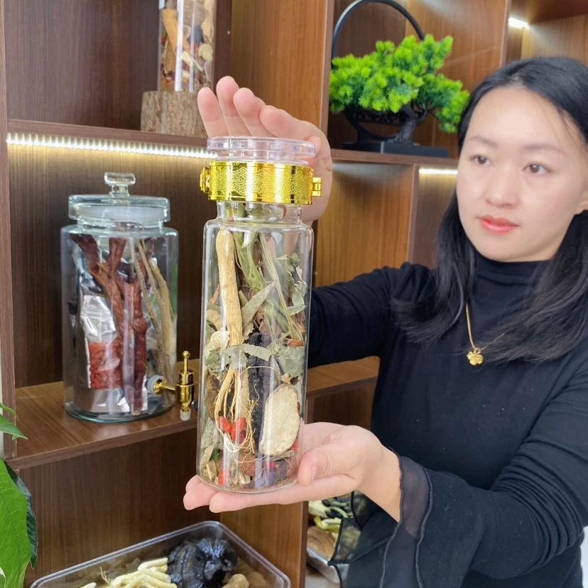 灵芝等原材料，送专业泡酒瓶 真材实料 保真保纯