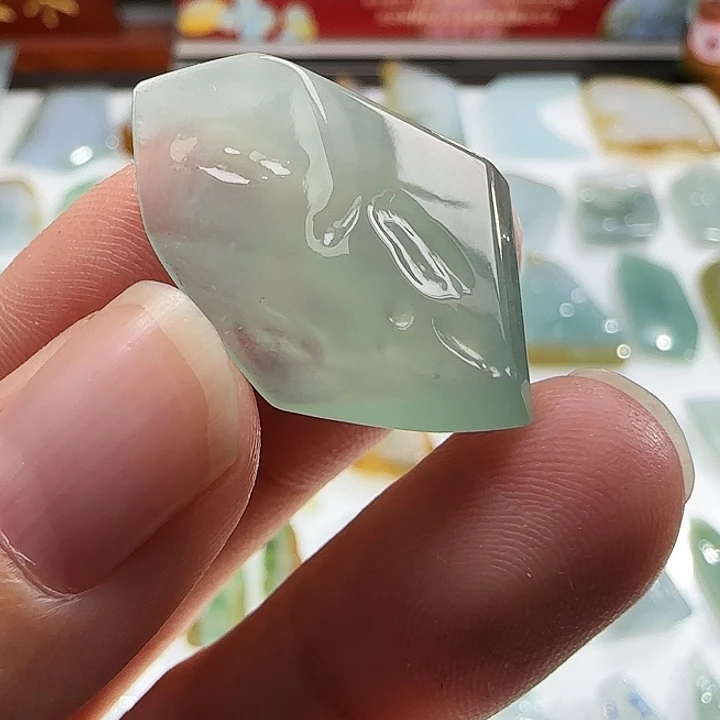 定制翡翠未镶嵌翡翠定制