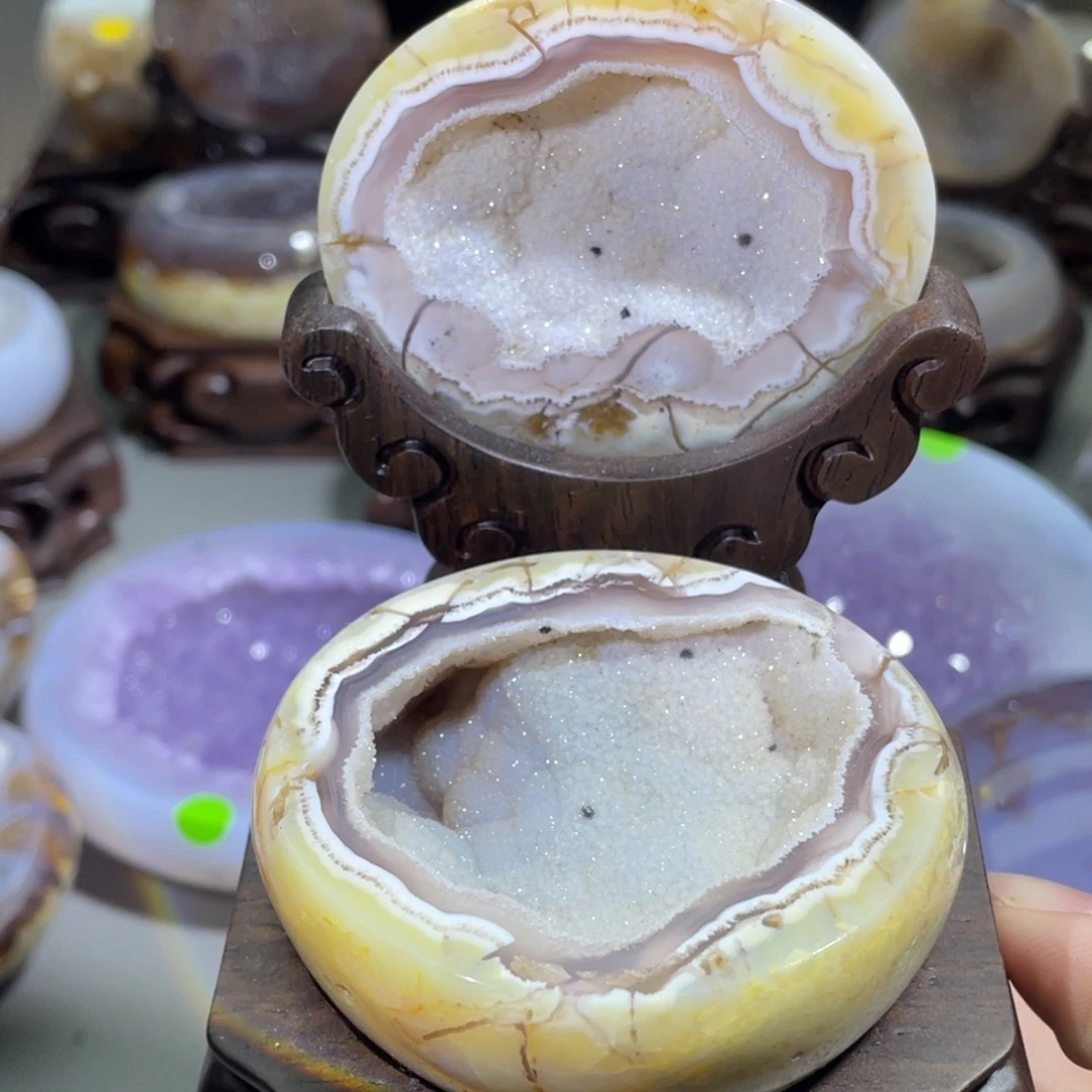 大型摆件（非配饰）水晶未镶嵌聚宝盆
