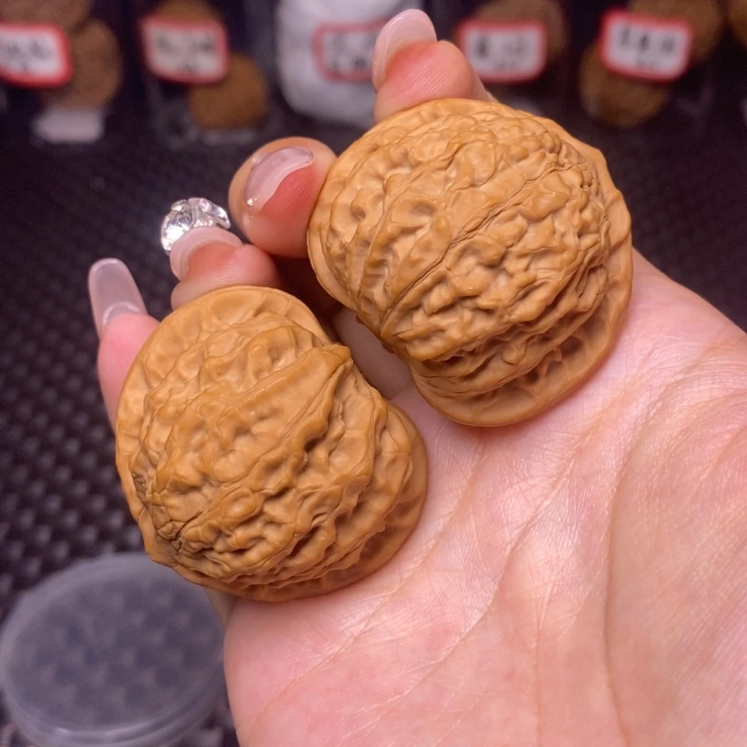 吊坠文玩核桃全品金牛41