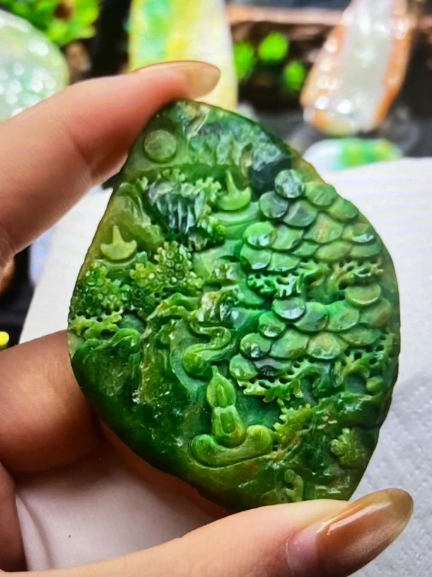 天然翡翠一物一证发货