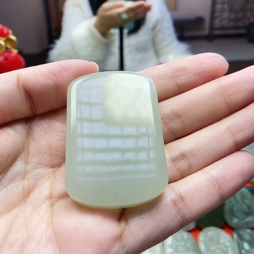 颈饰未镶嵌和田玉慧*