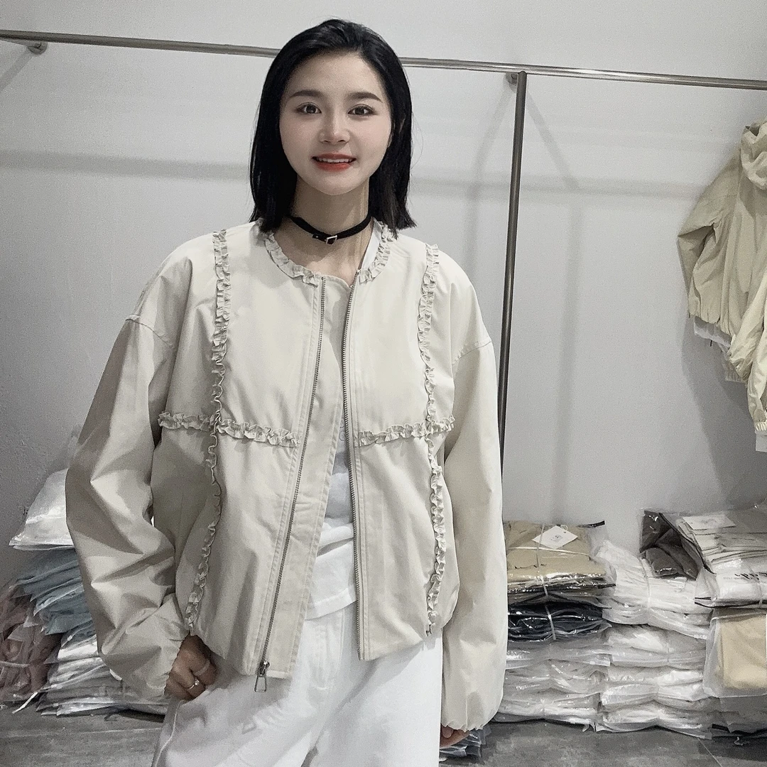 LMM 8019 2025春新款设计感木耳边拼接百搭棒球服短款夹克外套