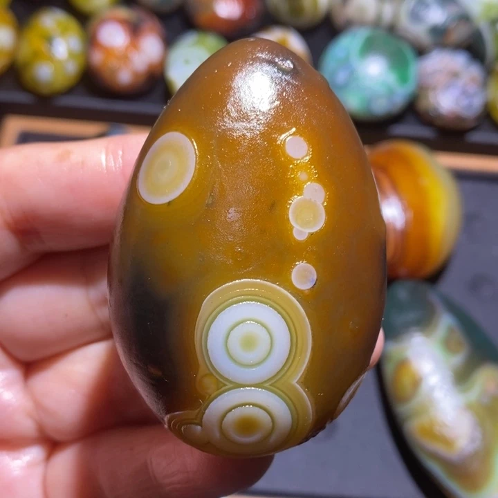 未镶嵌玛瑙/玉髓珠宝半成品11