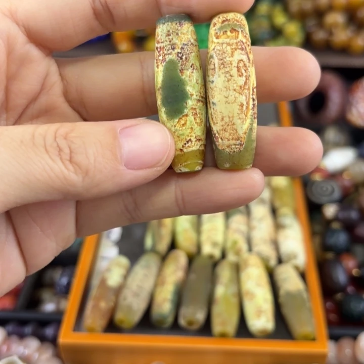 用***7玛瑙/玉髓颈饰未镶嵌