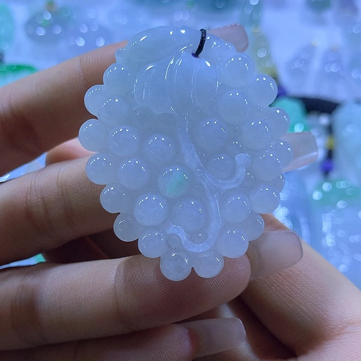 翡翠未镶嵌颈饰天然翡翠A货吊坠