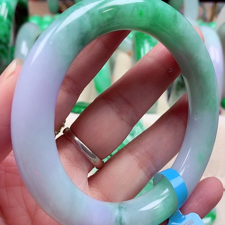 未镶嵌手镯翡翠翡翠