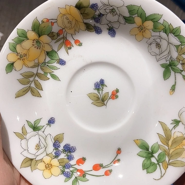 瓷片哈哈啊哈哈哈