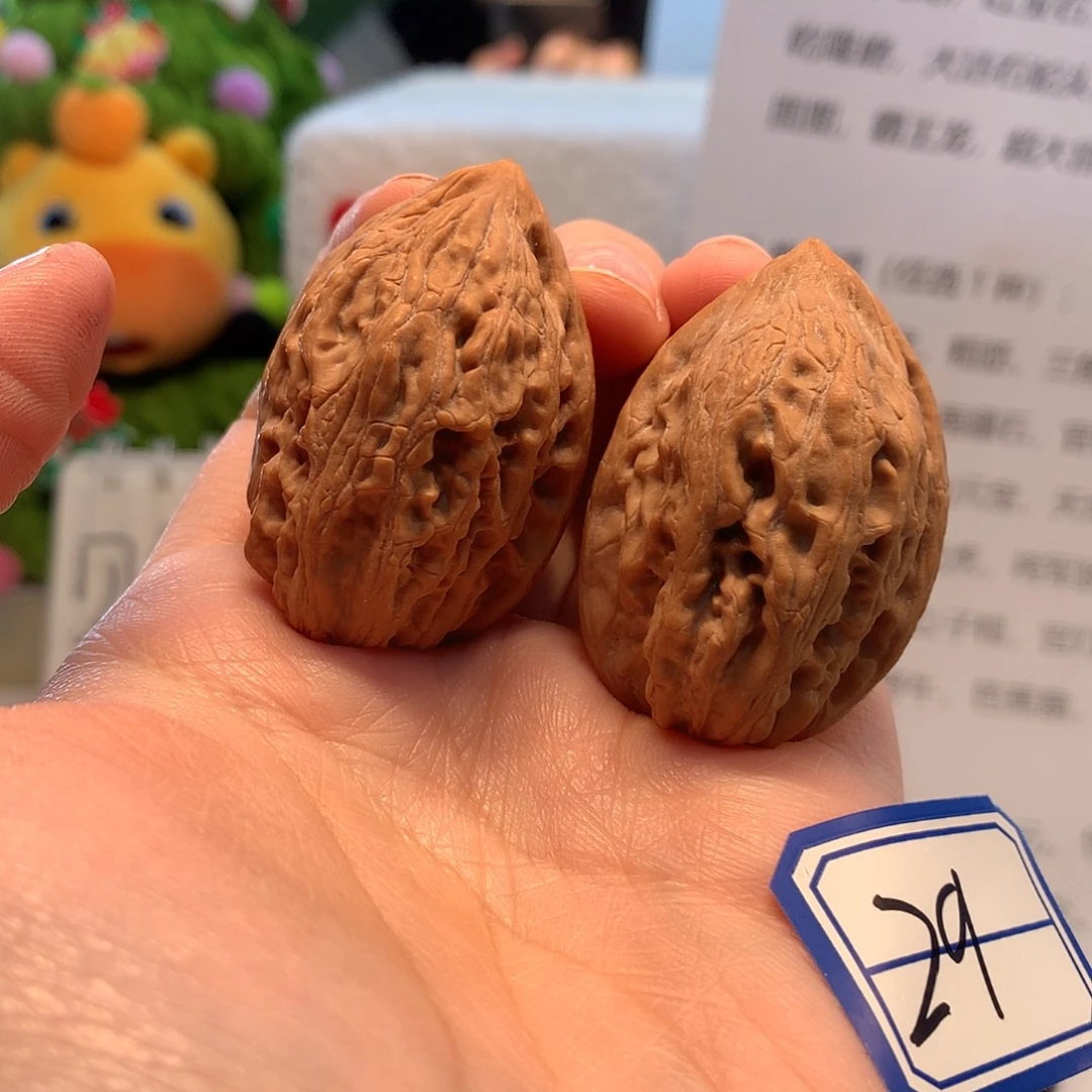 桃核吊坠全品佛光