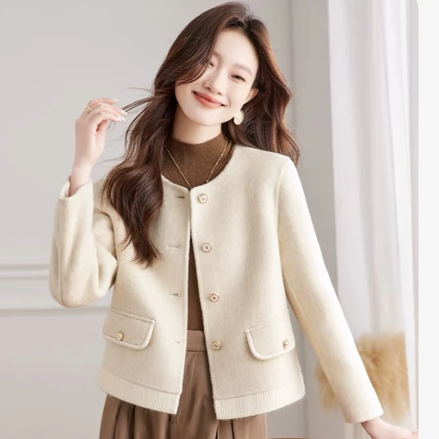 小香风圆领毛呢外套女时尚洋气短款春季新款