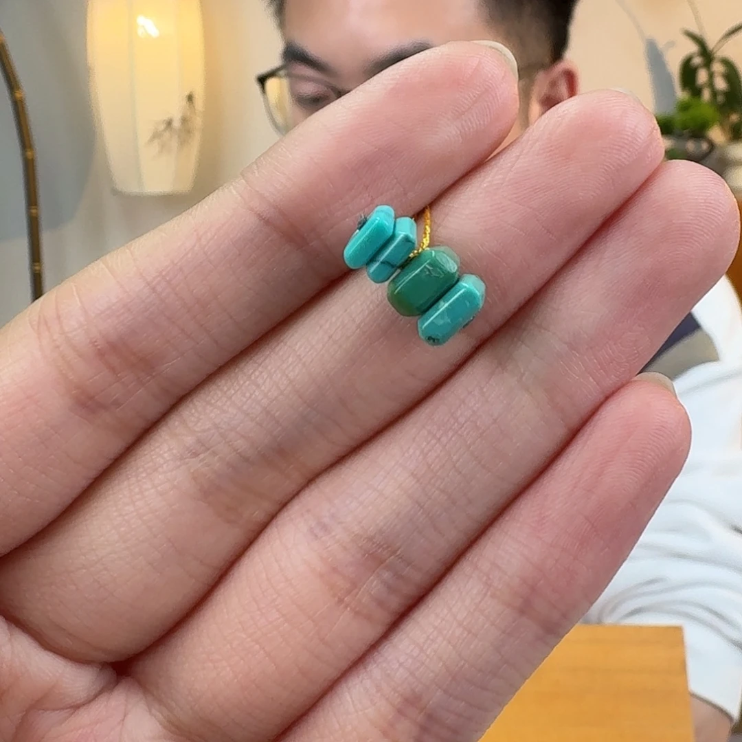 绿松石未镶嵌珠宝奇石