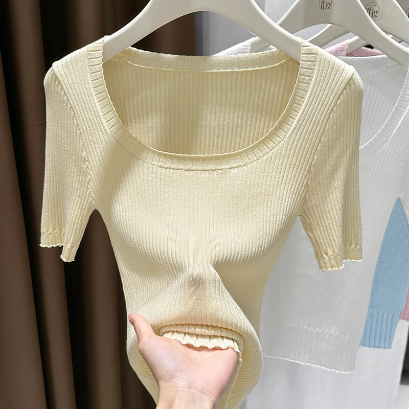 黄色大方领性感纯欲露锁骨上衣夏季新款修身短袖T恤薄款内搭上衣