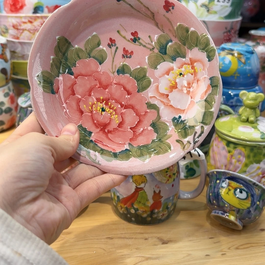 瓷片兔兔盖茨。兔兔好