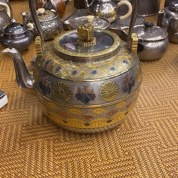 纷***扰纯银银壶纯银银壶