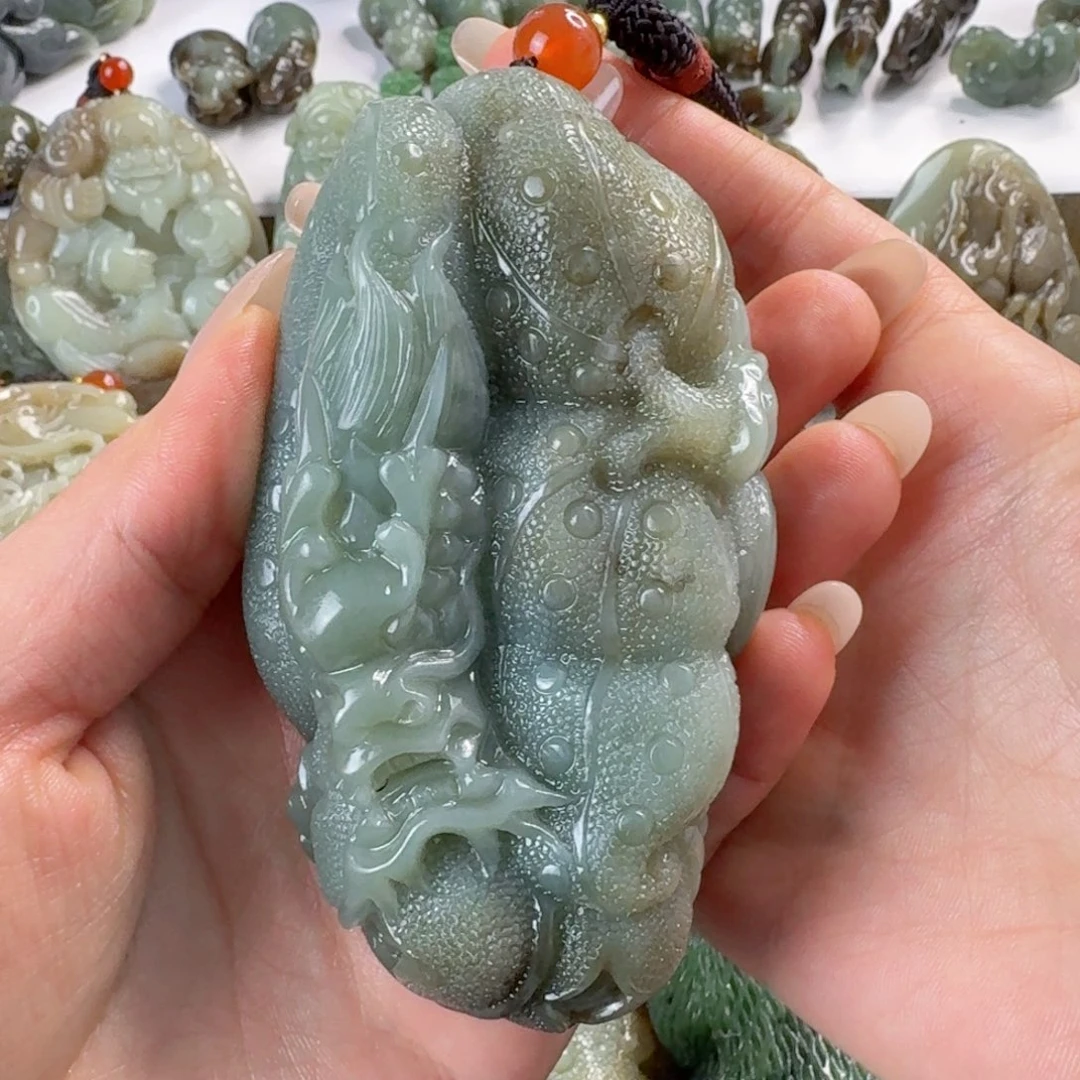 未镶嵌和田玉把件