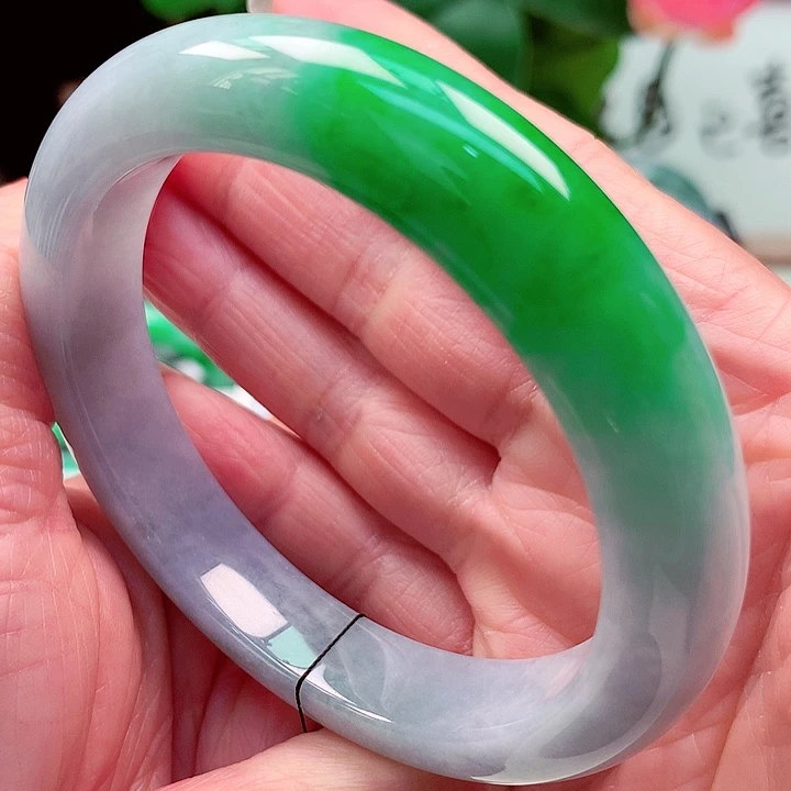 翡翠未镶嵌手镯天然翡翠手镯