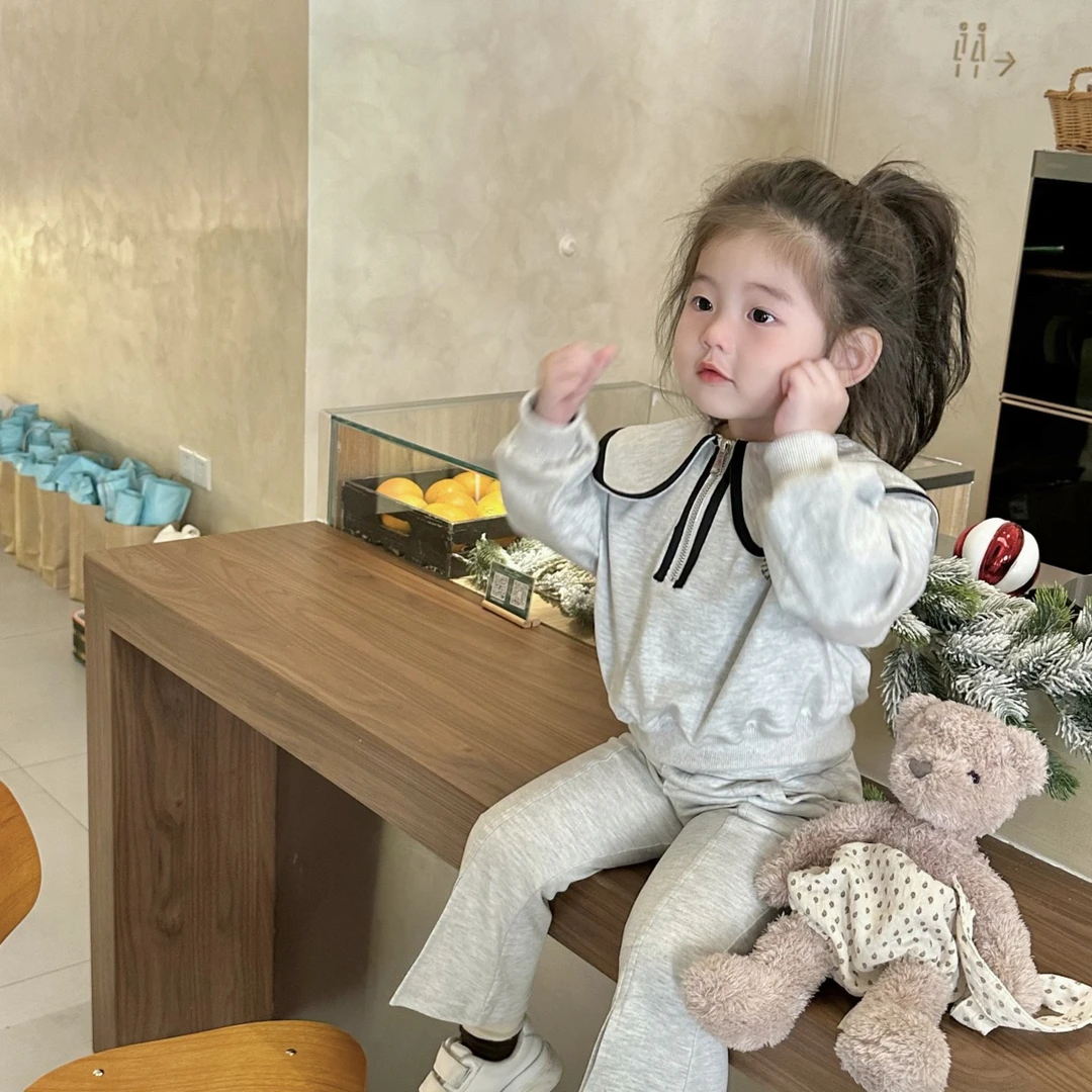 春秋套头女纯色套装洋气春季韩版针织女宝长袖翻领卫衣儿童喇叭裤