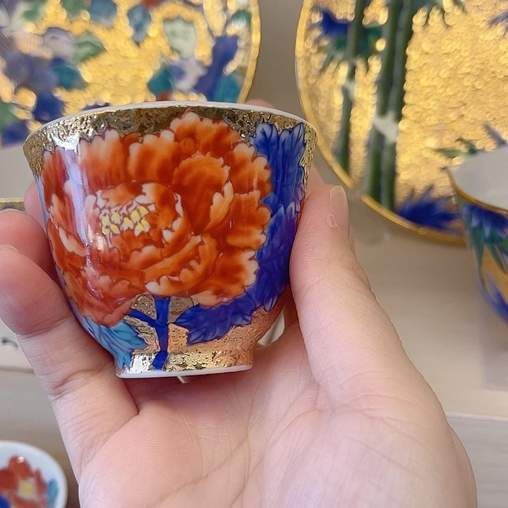 瓷片The first thing