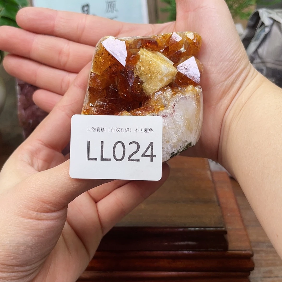 未镶嵌大型摆件（非配饰）水晶